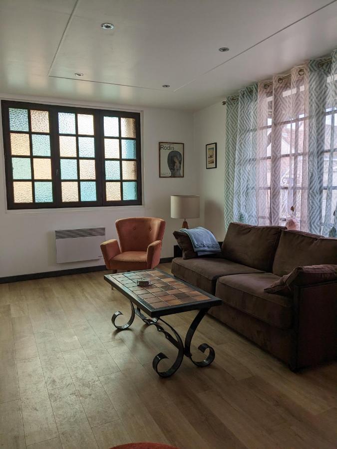 Au Chalet D'Illiers Combray, Grand Jardin Arbore Kültér fotó